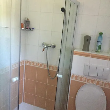 Jizerske Hory, Fojtka , Chalupa Alpesi faház Mníšek